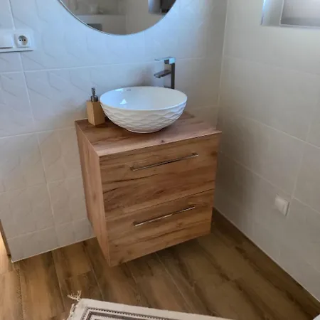 Pod Lasem Czarny Dunajec